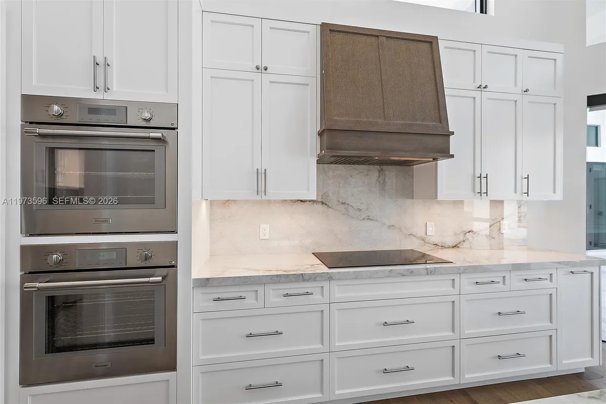 108 Waters Edge Dr, Jupiter FL 33477