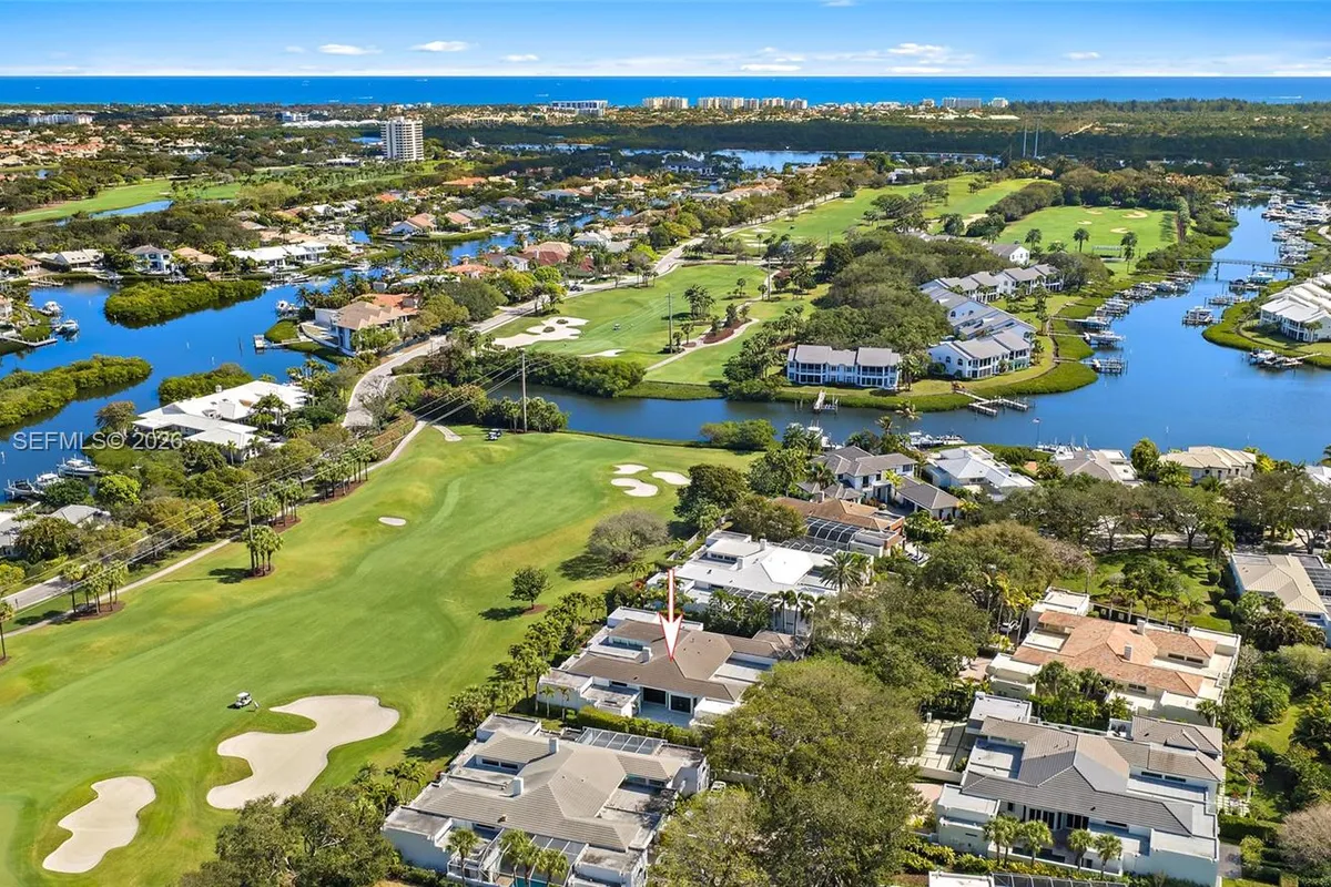 108 Waters Edge Dr, Jupiter FL 33477