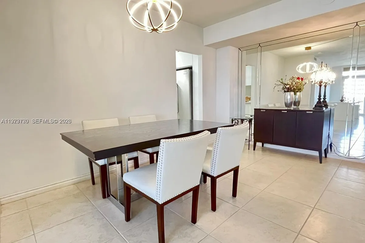 10185 Collins Ave # 1103, Bal Harbour FL 33154