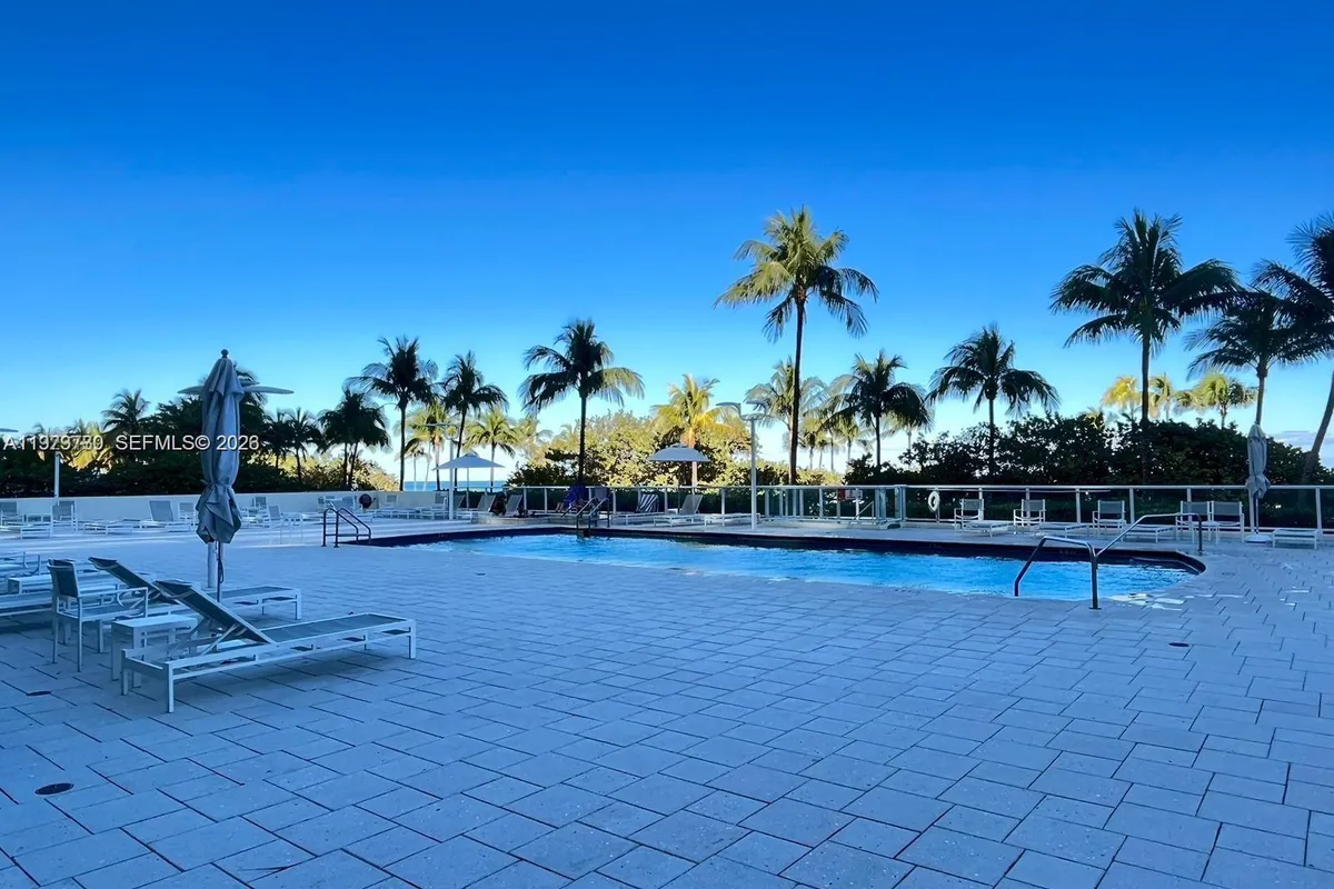 10185 Collins Ave # 1103, Bal Harbour FL 33154
