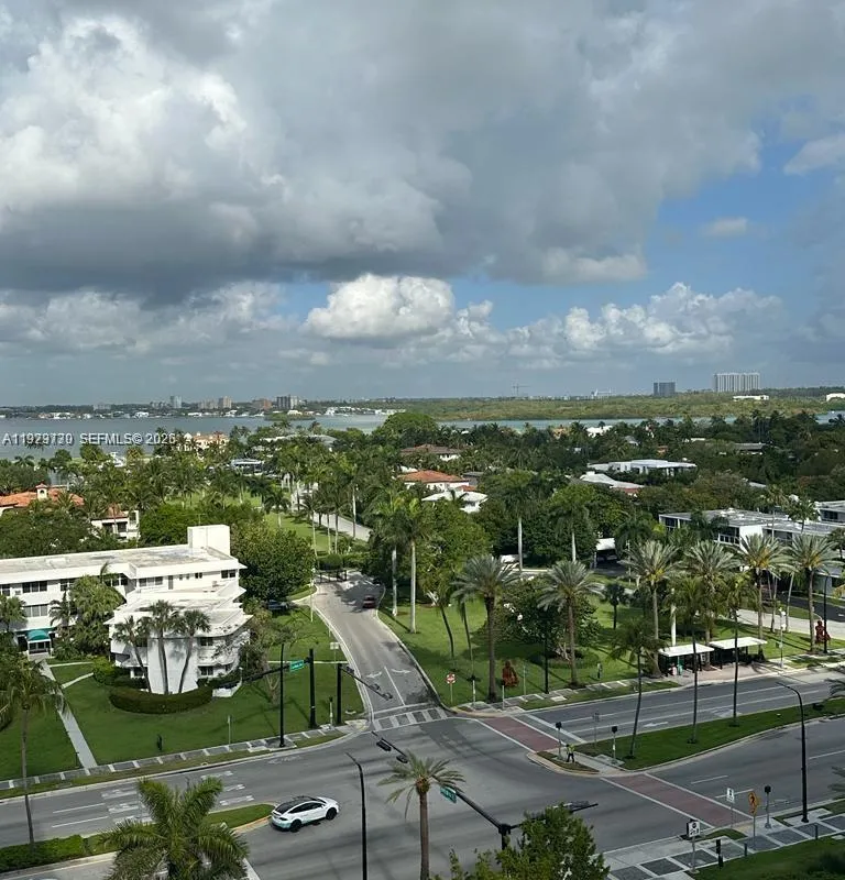 10185 Collins Ave # 1103, Bal Harbour FL 33154