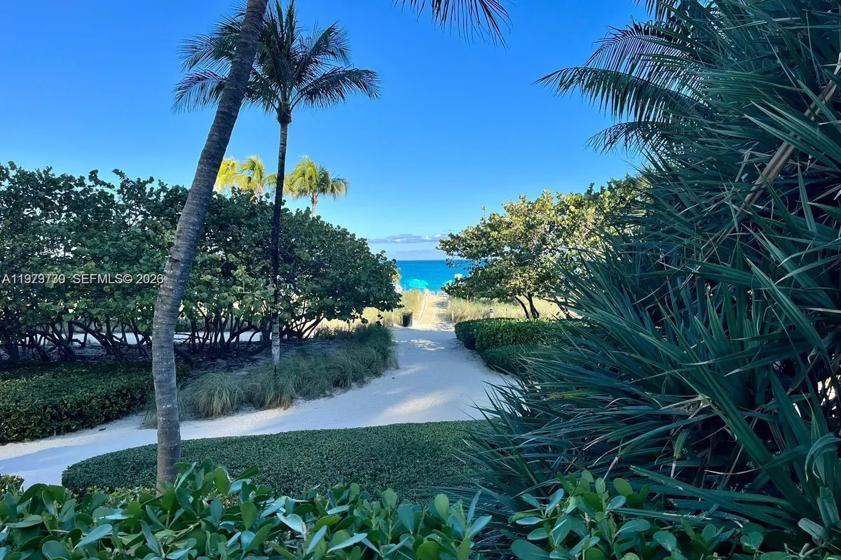 10185 Collins Ave # 1103, Bal Harbour FL 33154