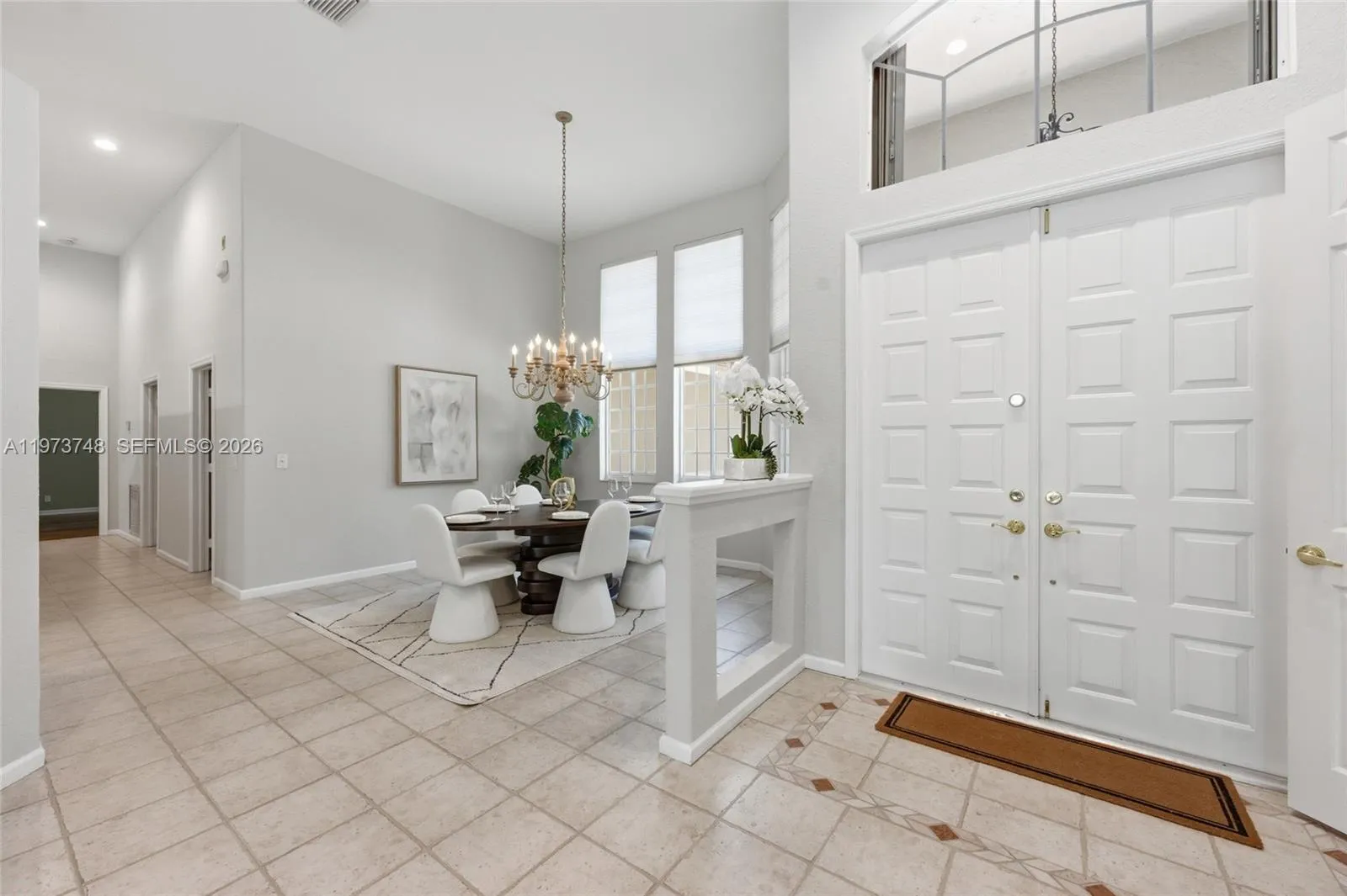 158 Dockside Cir, Weston FL 33327