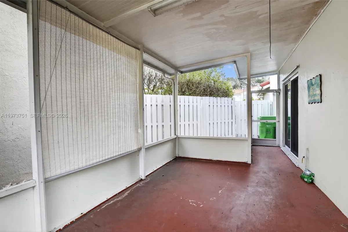 12665 NW 11th Ct, Sunrise FL 33323