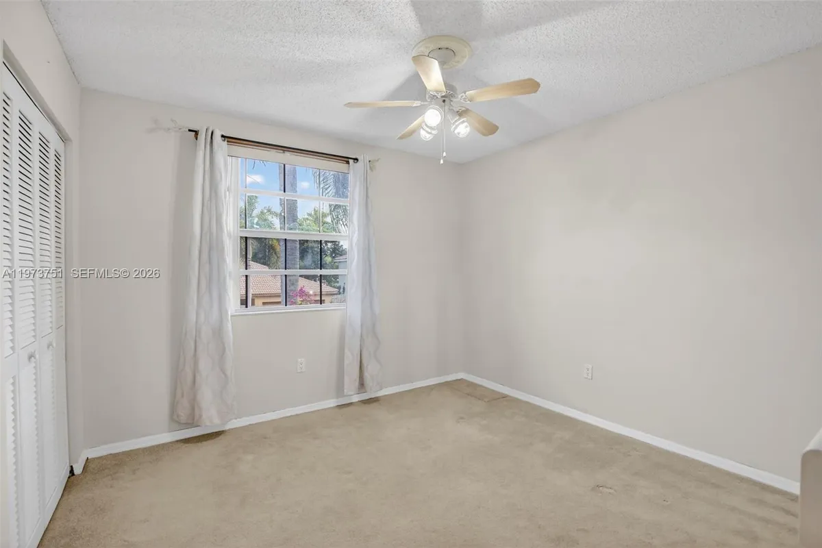 12665 NW 11th Ct, Sunrise FL 33323