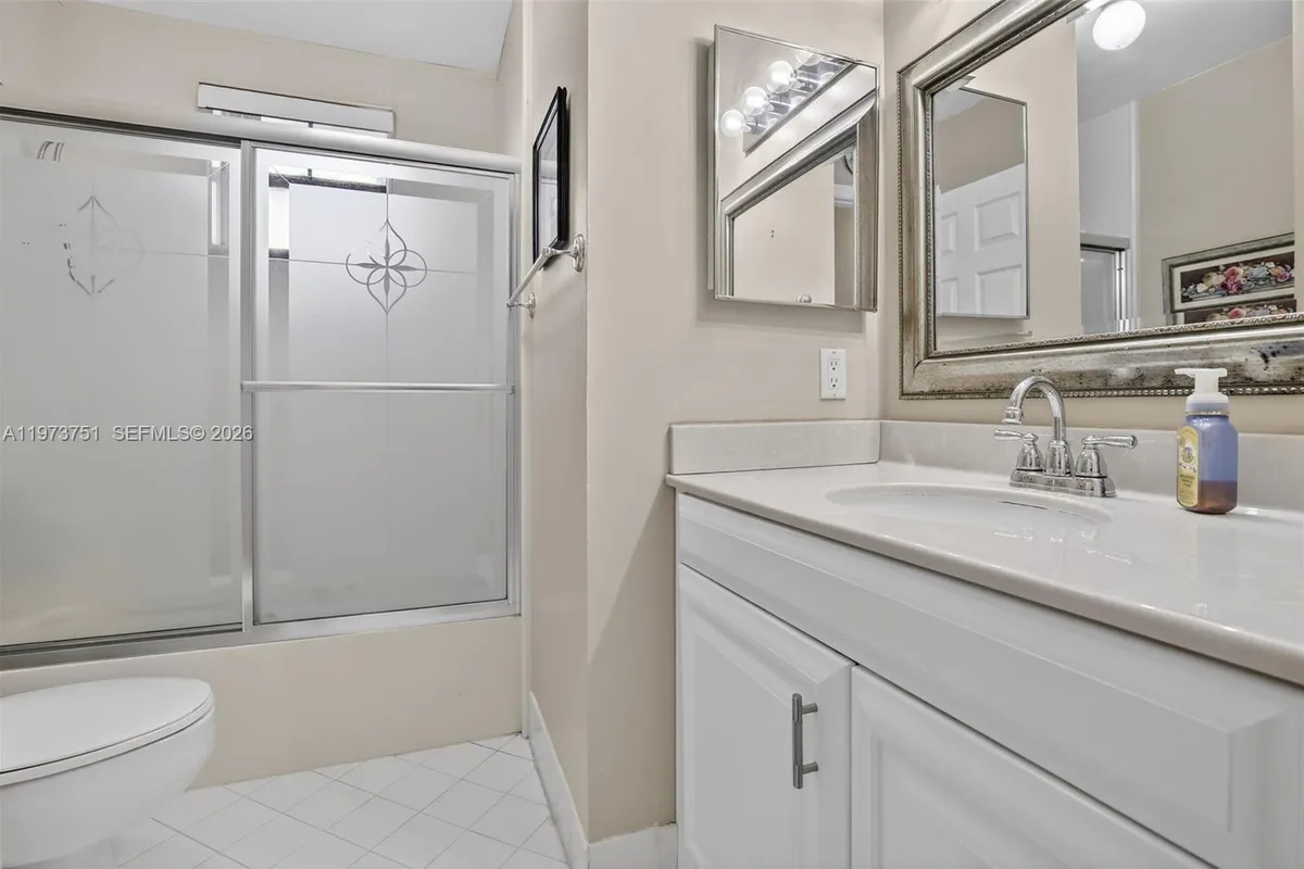 12665 NW 11th Ct, Sunrise FL 33323