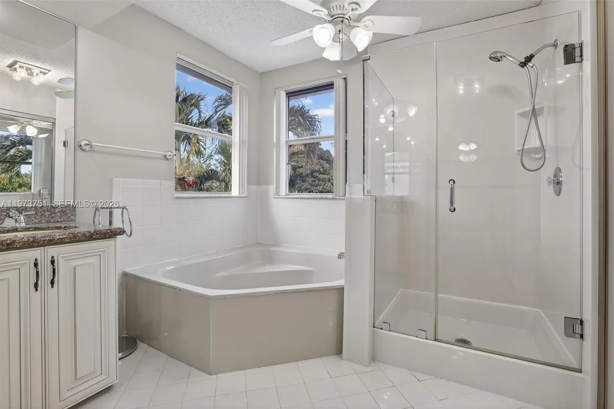 12665 NW 11th Ct, Sunrise FL 33323