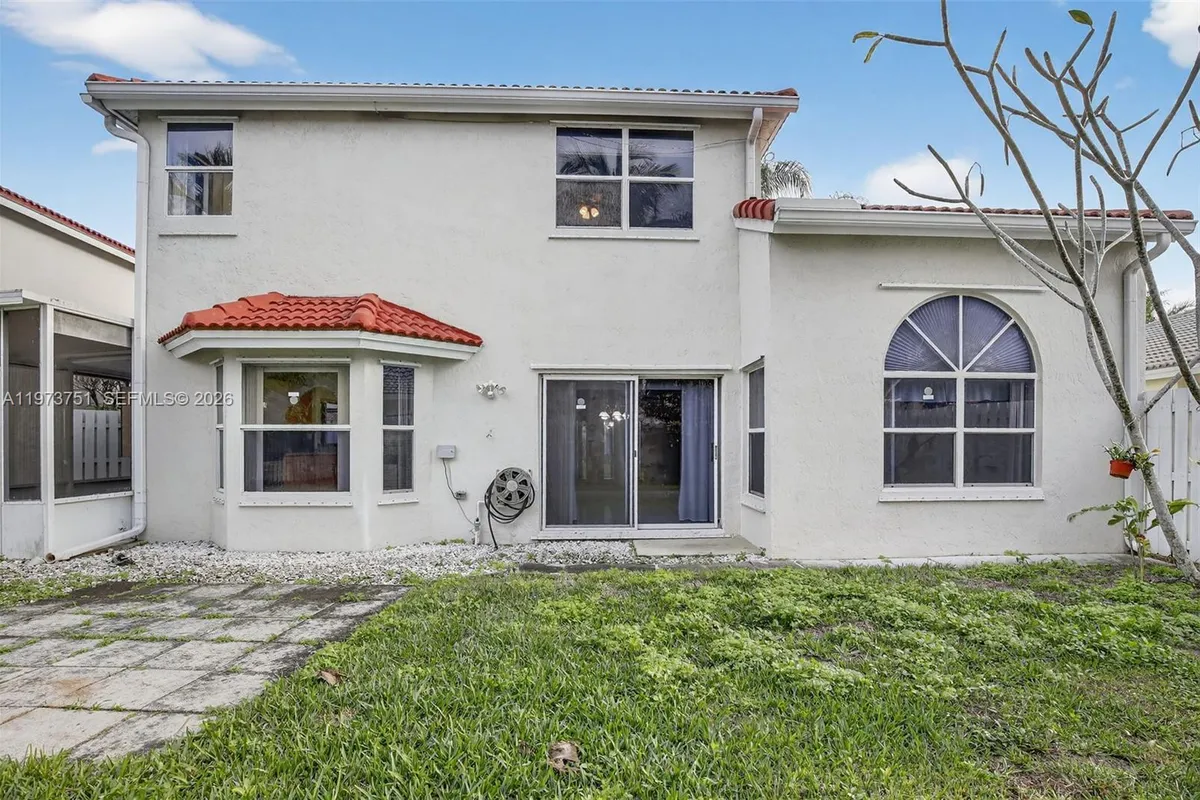 12665 NW 11th Ct, Sunrise FL 33323