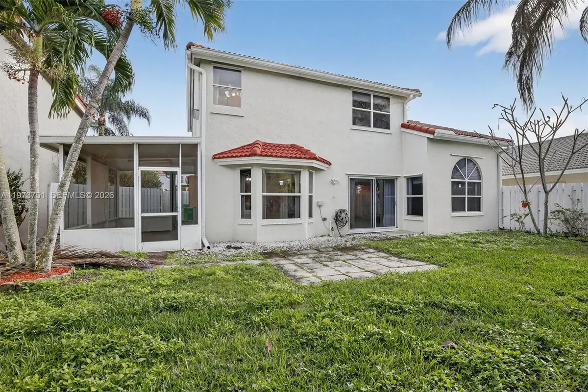 12665 NW 11th Ct, Sunrise FL 33323