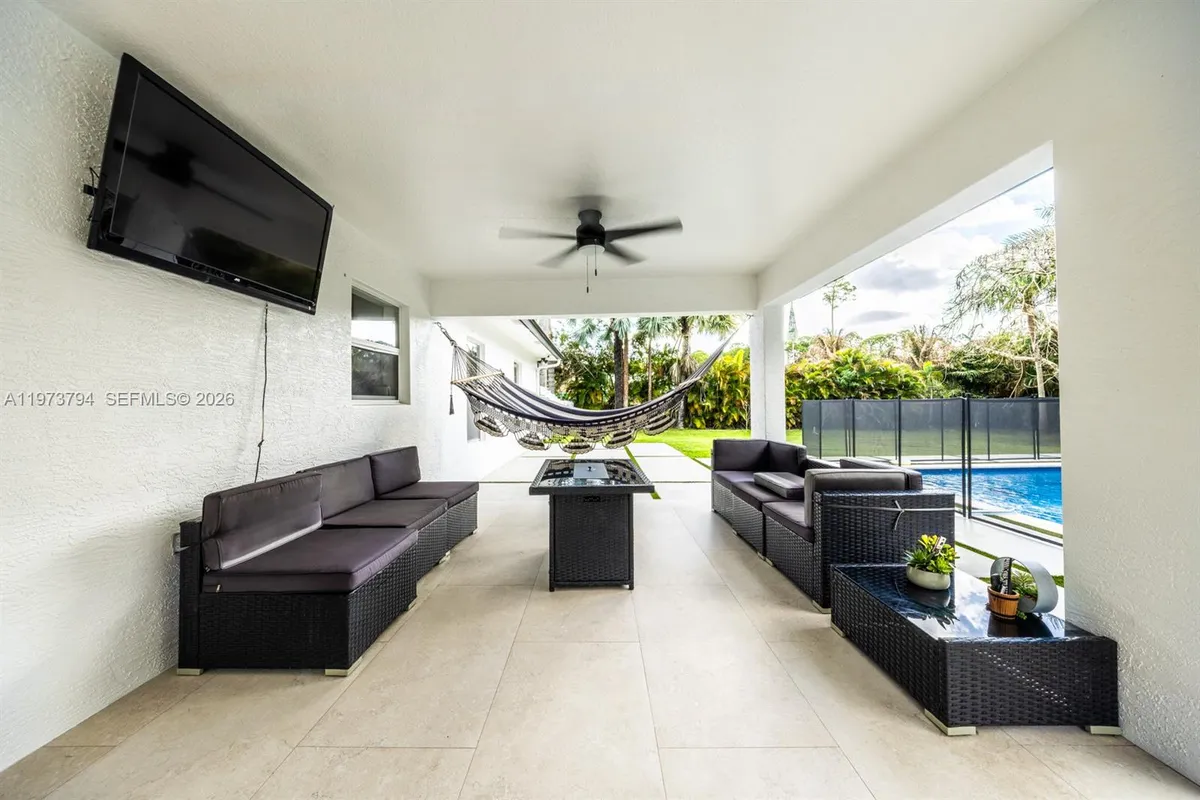 15780 N 75th Ln N, Loxahatchee FL 33470