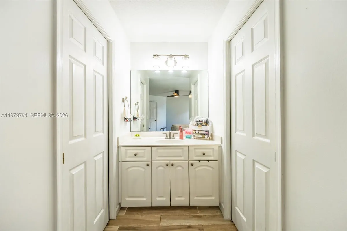 15780 N 75th Ln N, Loxahatchee FL 33470