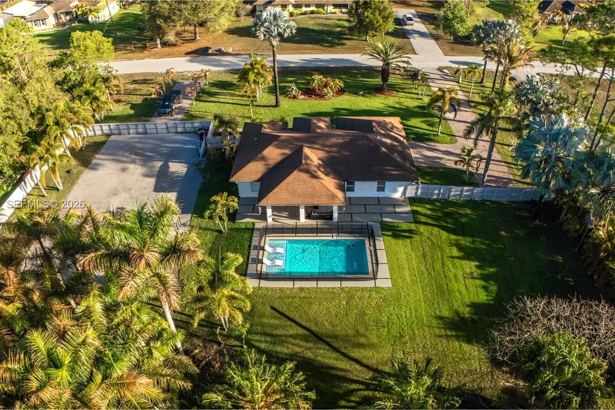 15780 N 75th Ln N, Loxahatchee FL 33470