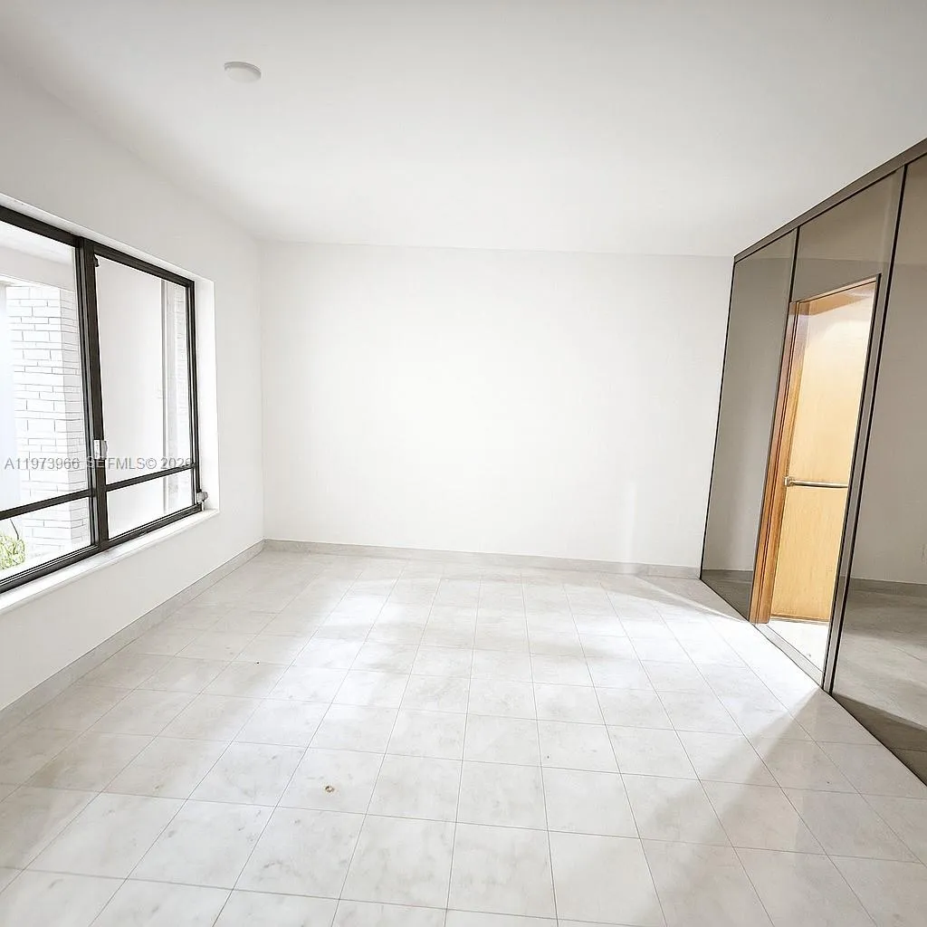 1915 Country Club Prado, Coral Gables FL 33134