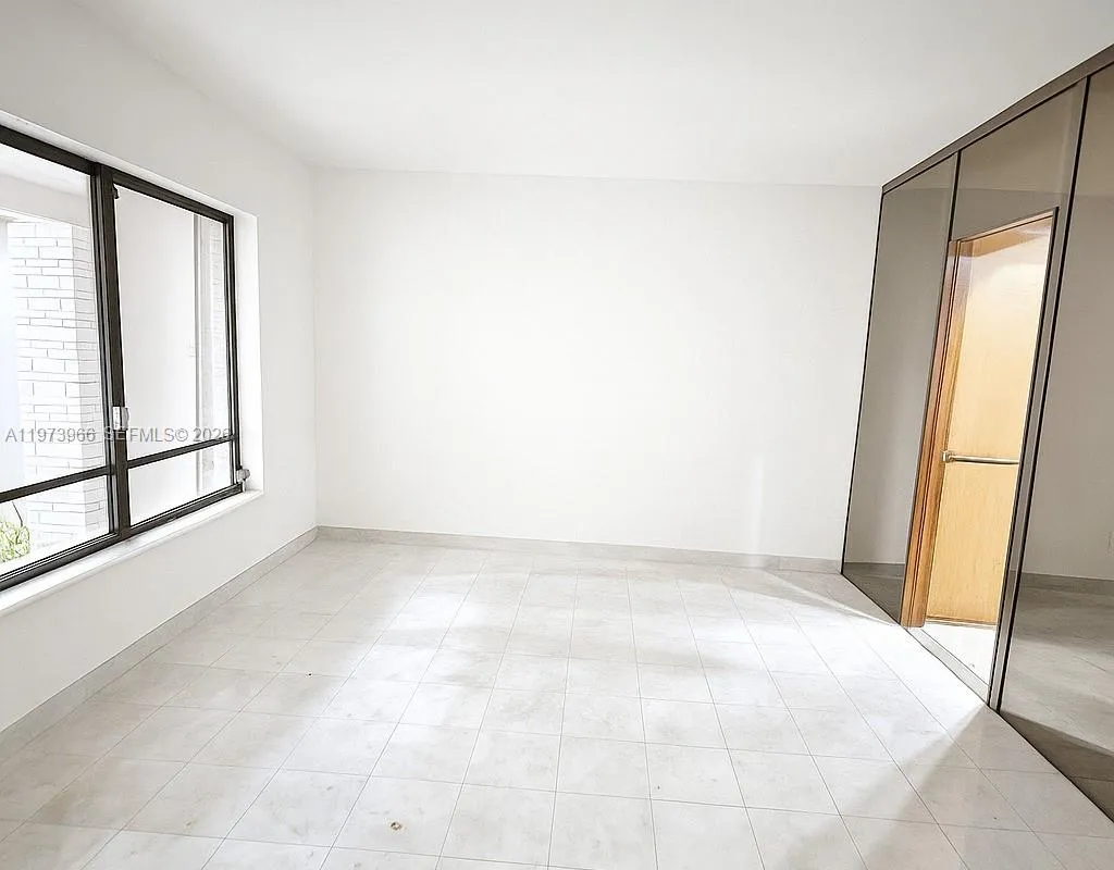 1915 Country Club Prado, Coral Gables FL 33134