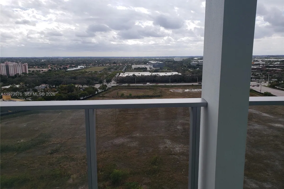 2000 Metropica Way # 1607, Sunrise FL 33323