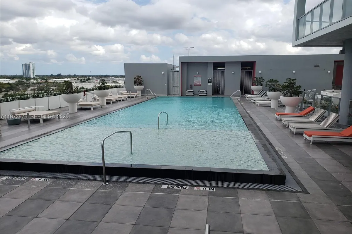 2000 Metropica Way # 1607, Sunrise FL 33323