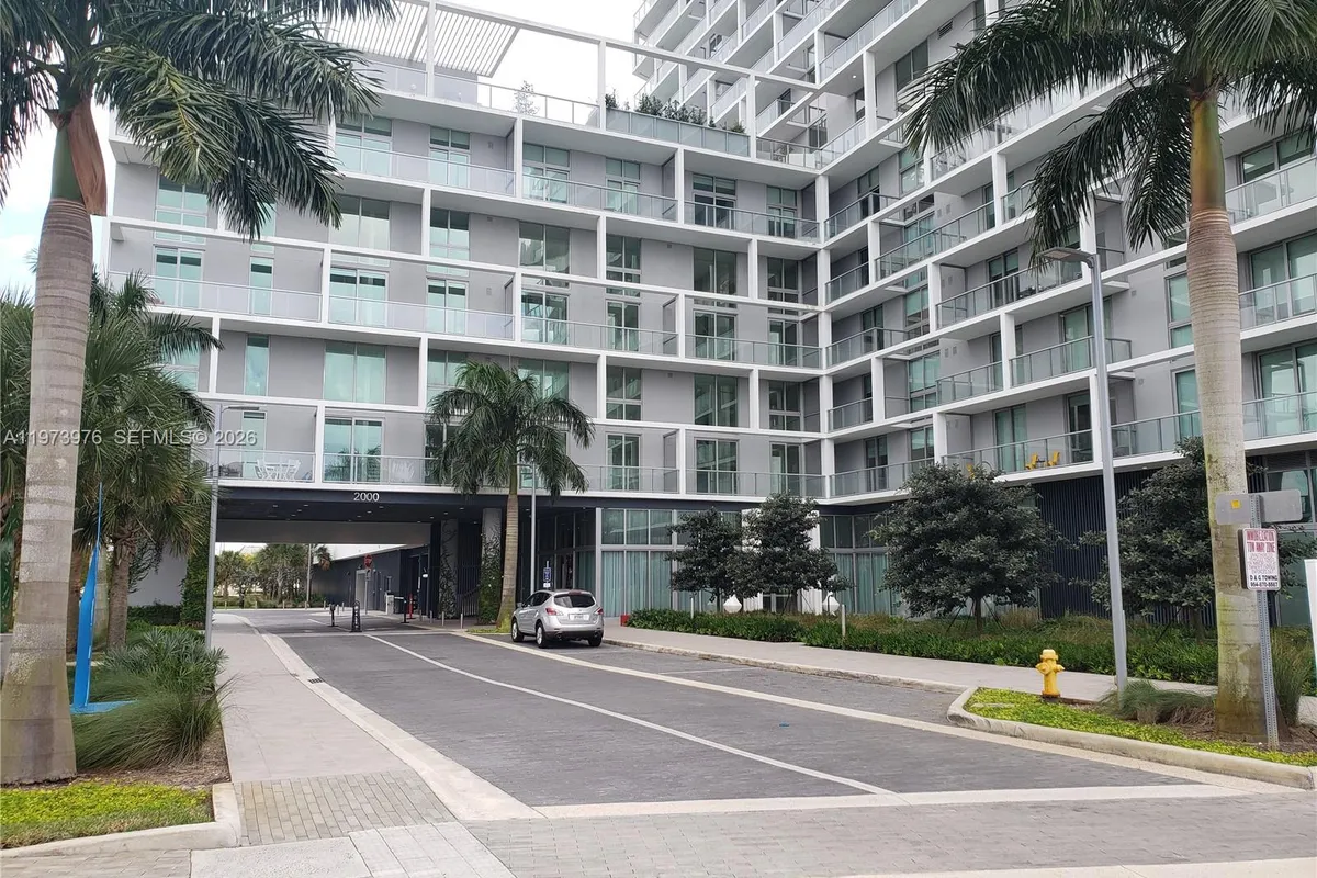 2000 Metropica Way # 1607, Sunrise FL 33323