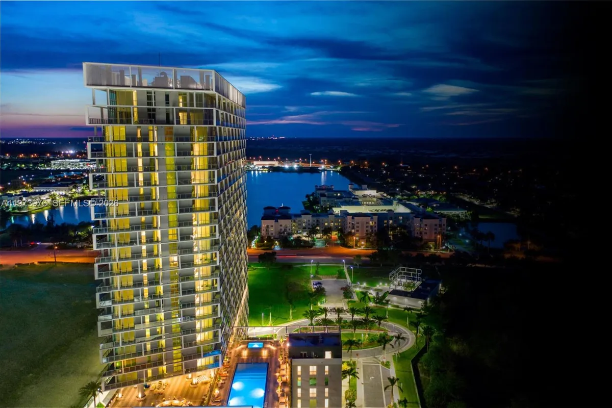 2000 Metropica Way # 1607, Sunrise FL 33323