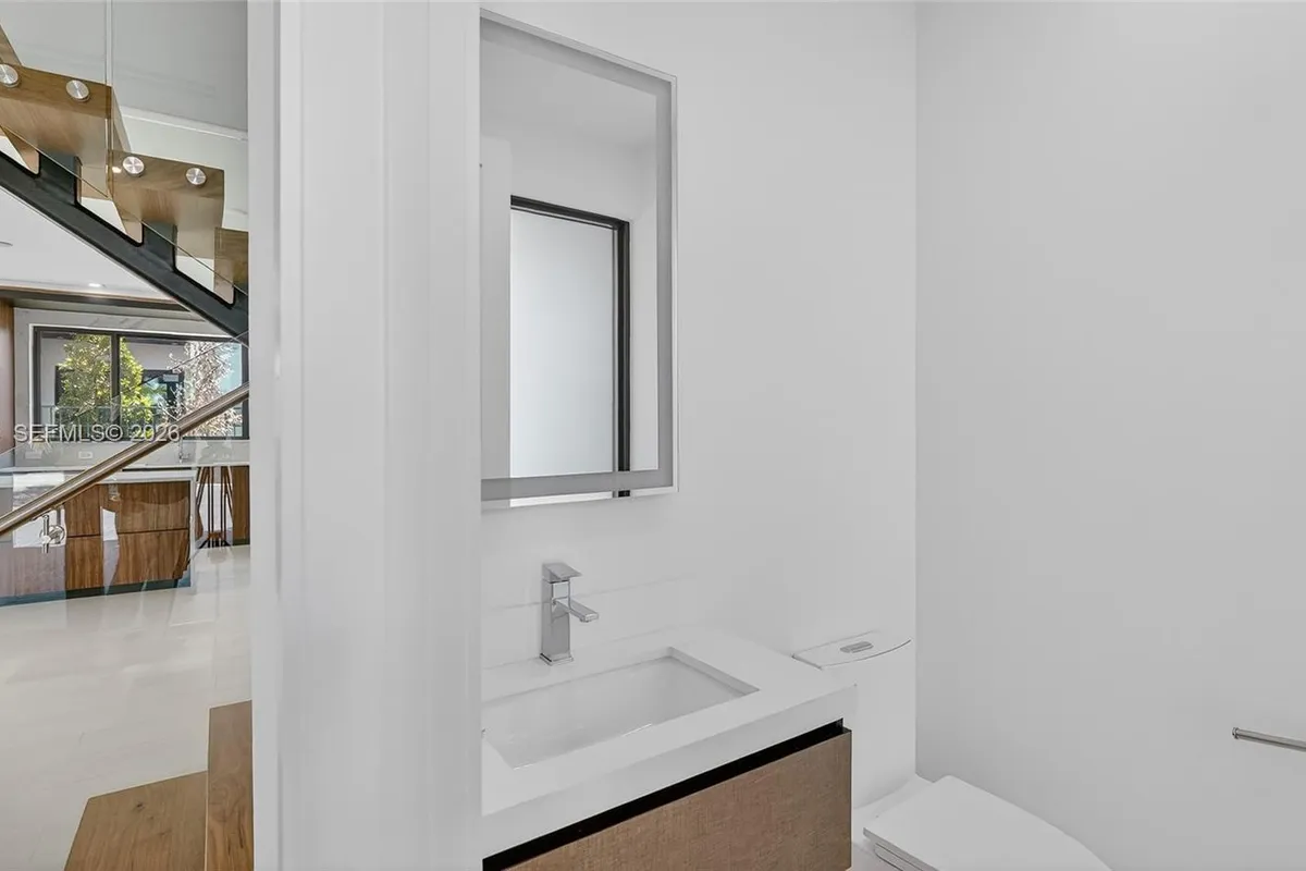 4652 SW 32ND AVE # B2, Dania Beach FL 33312