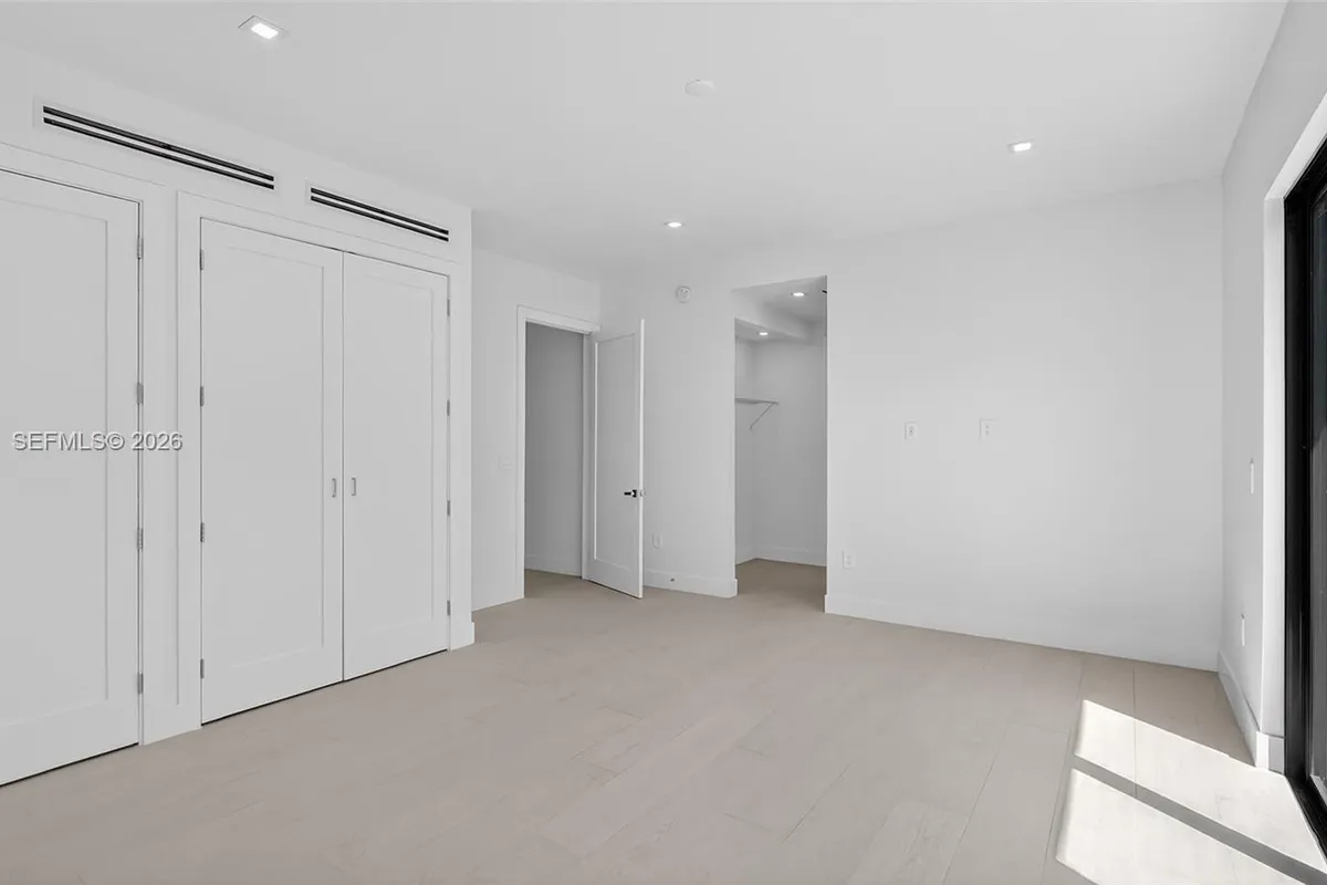 4652 SW 32ND AVE # B2, Dania Beach FL 33312