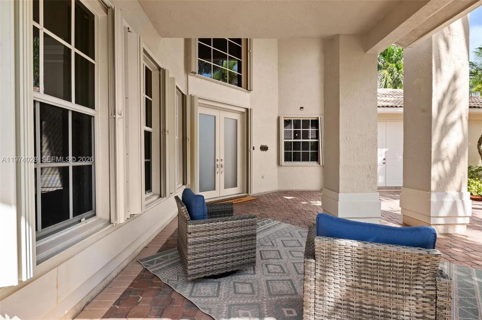 1537 Victoria Isle Way, Weston FL 33327