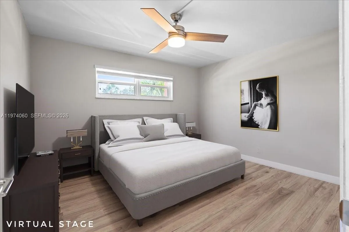 811 S Hollybrook Dr # 208, Pembroke Pines FL 33025