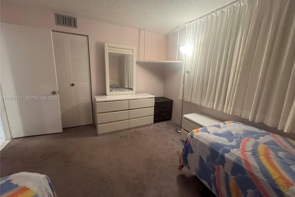 441 SE 3rd St # 505, Dania Beach FL 33004