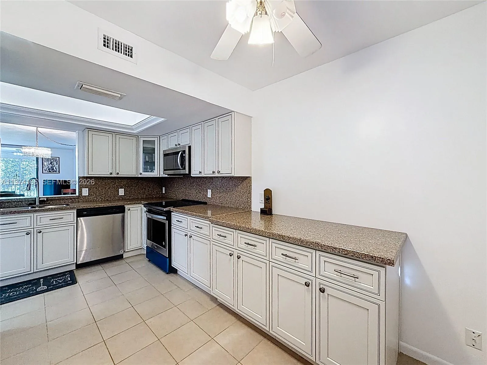 7331 NW 18th St # 202, Margate FL 33063