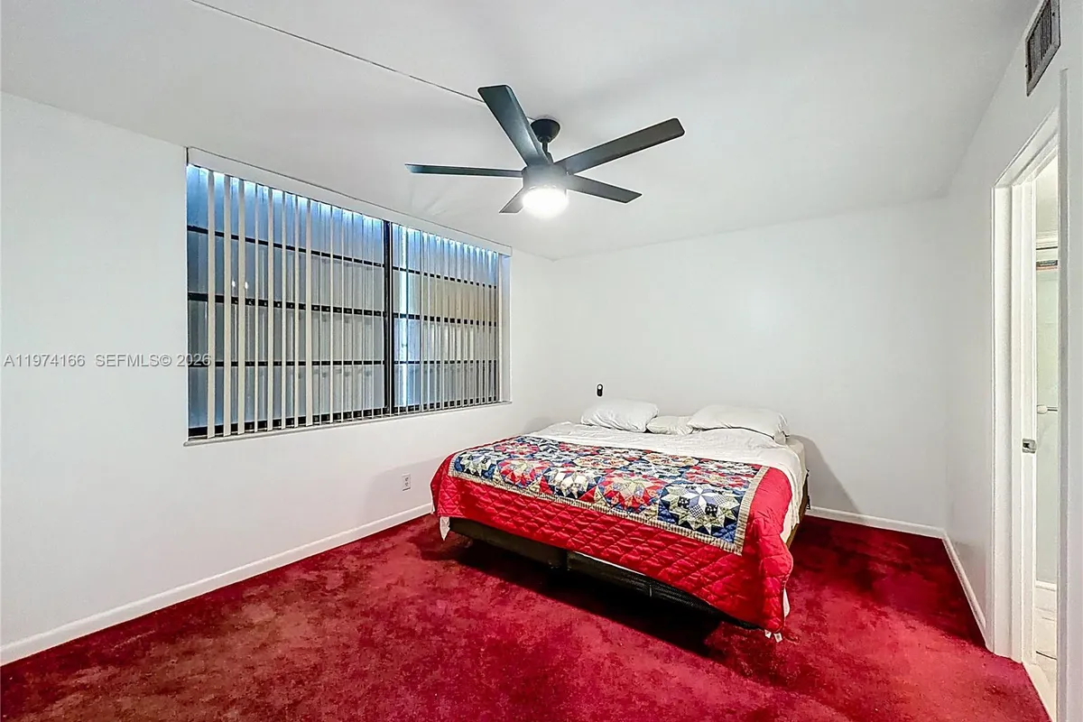 7331 NW 18th St # 202, Margate FL 33063