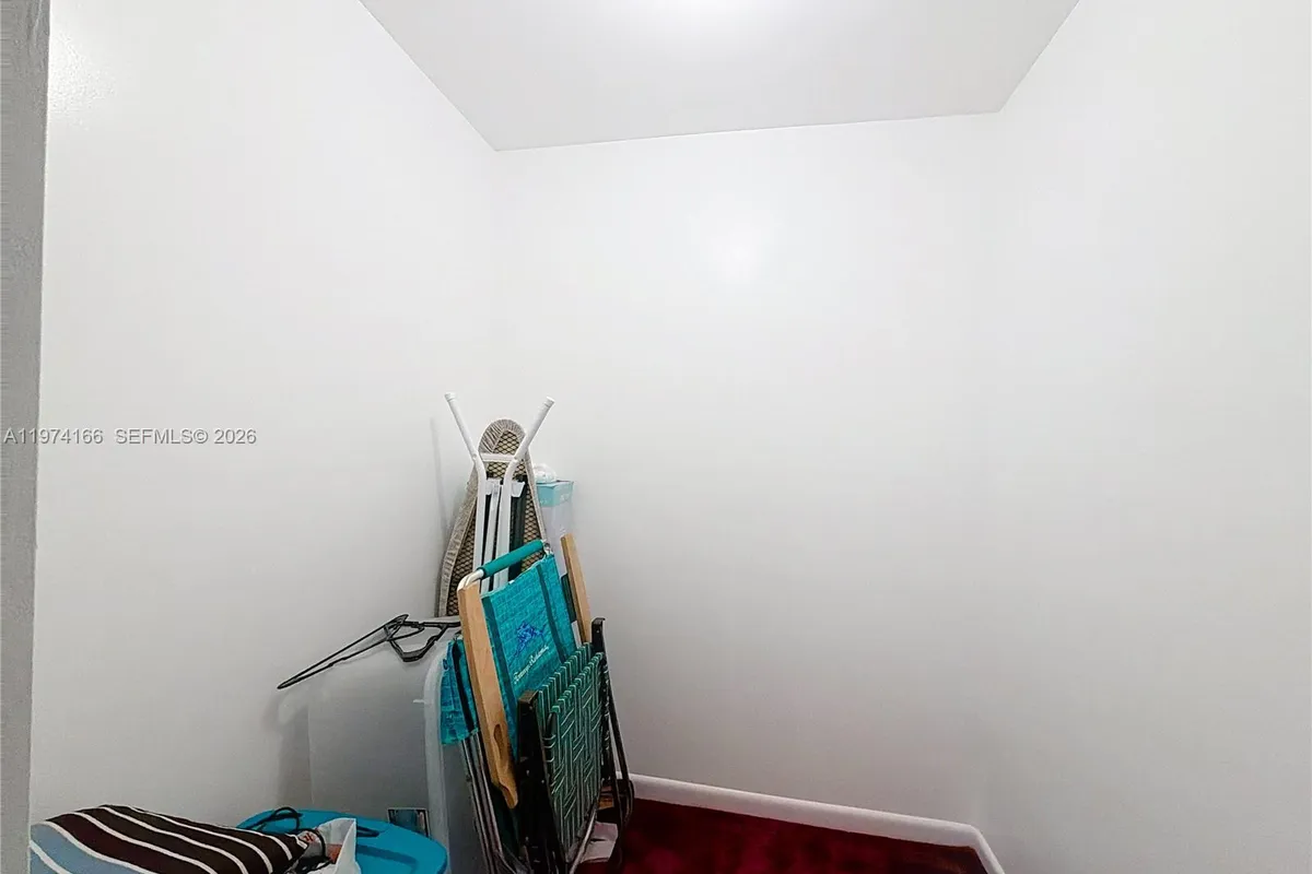 7331 NW 18th St # 202, Margate FL 33063