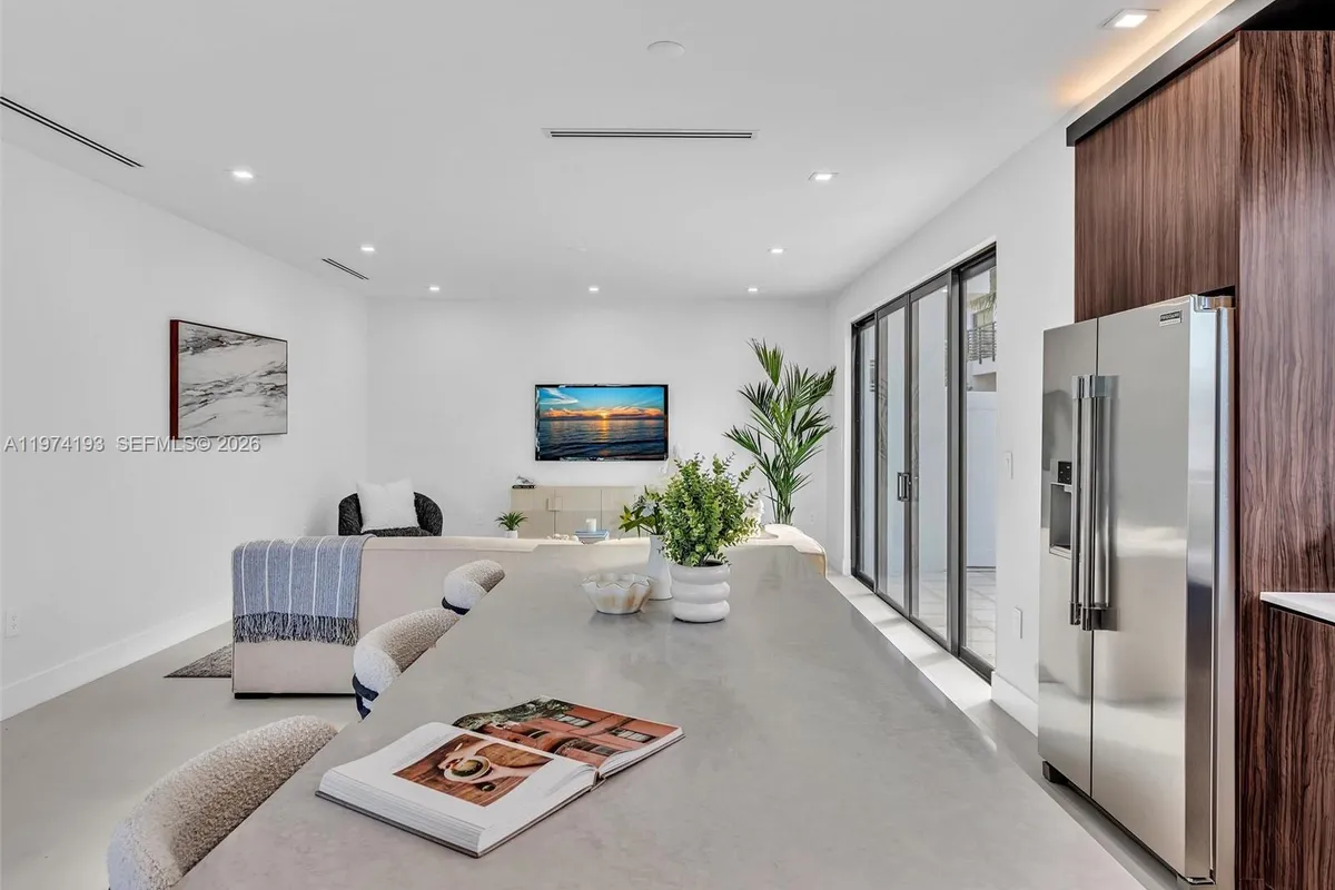 4616 SW 32ND AVE # A1, Dania Beach FL 33312