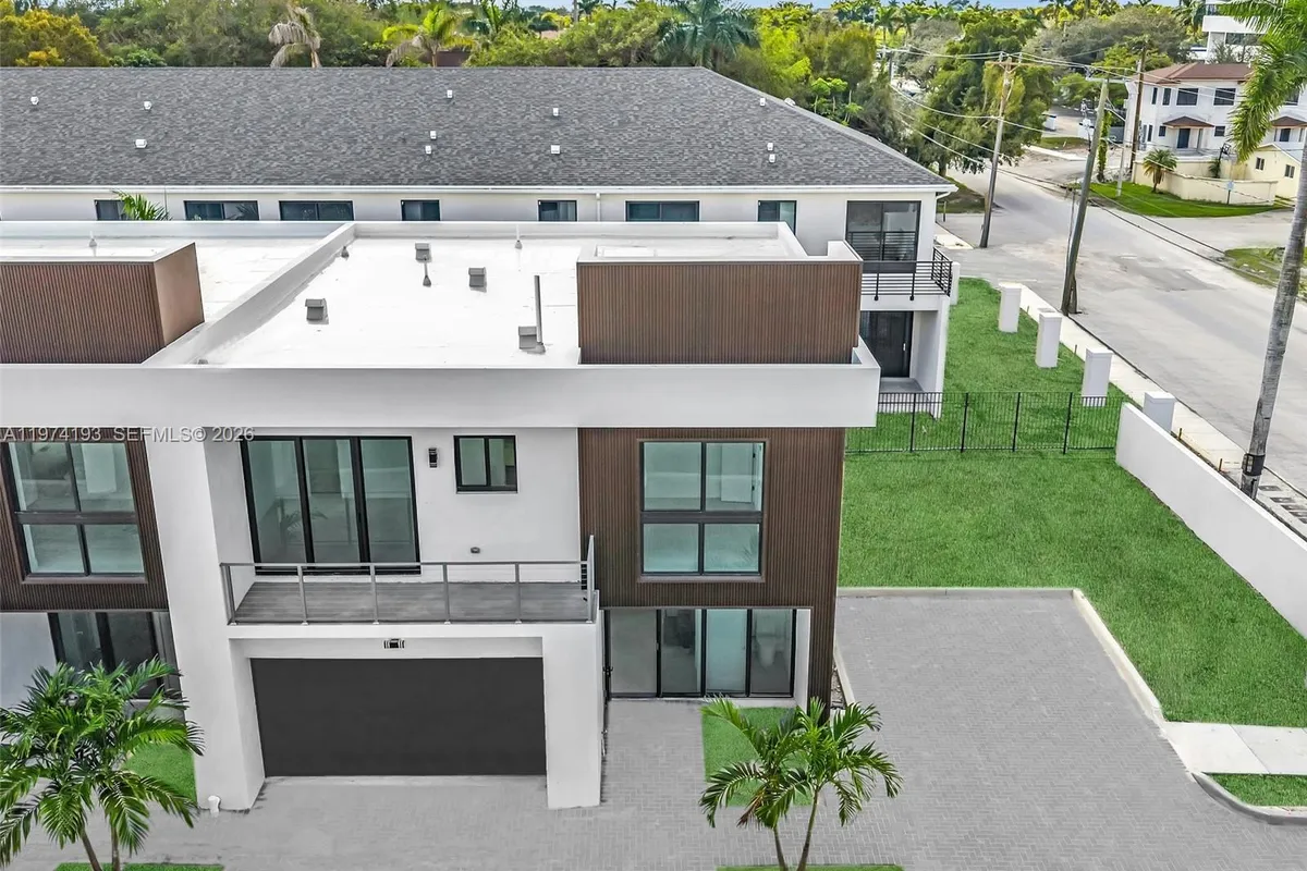 4616 SW 32ND AVE # A1, Dania Beach FL 33312