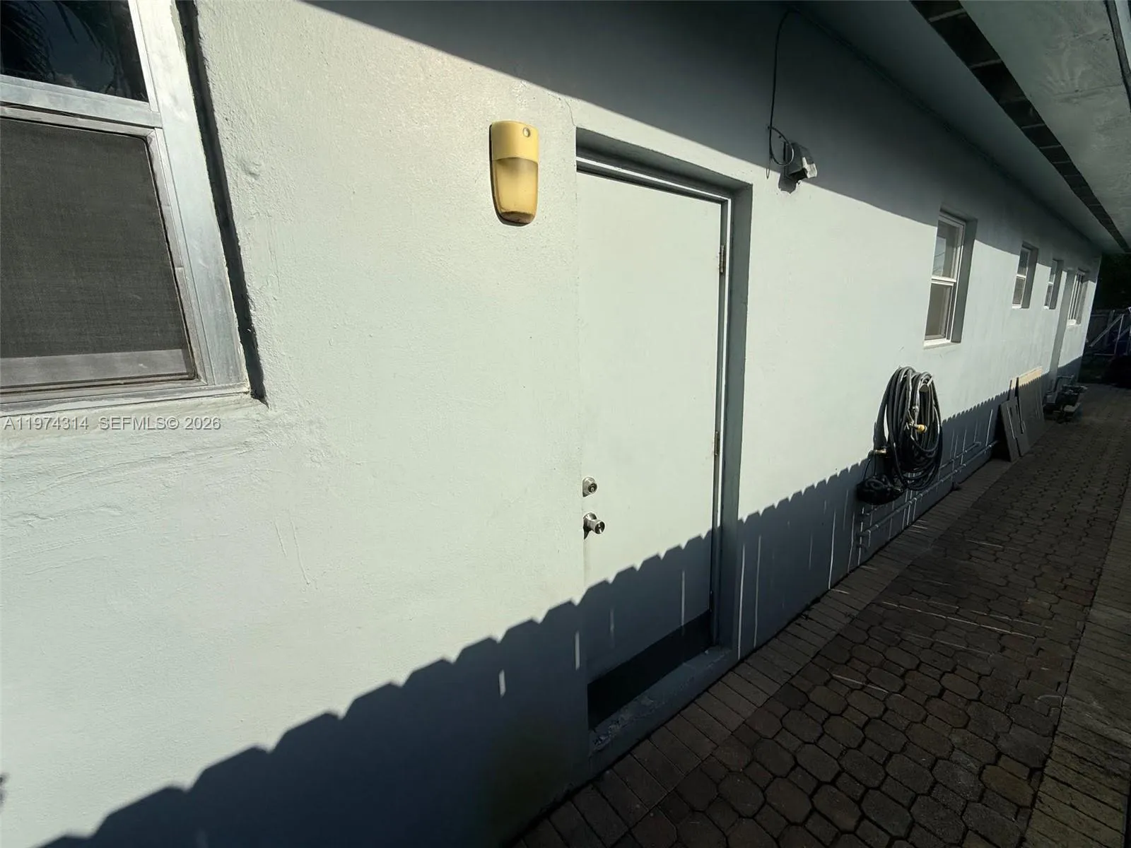 1612 NE 169th St # 1, North Miami Beach FL 33162