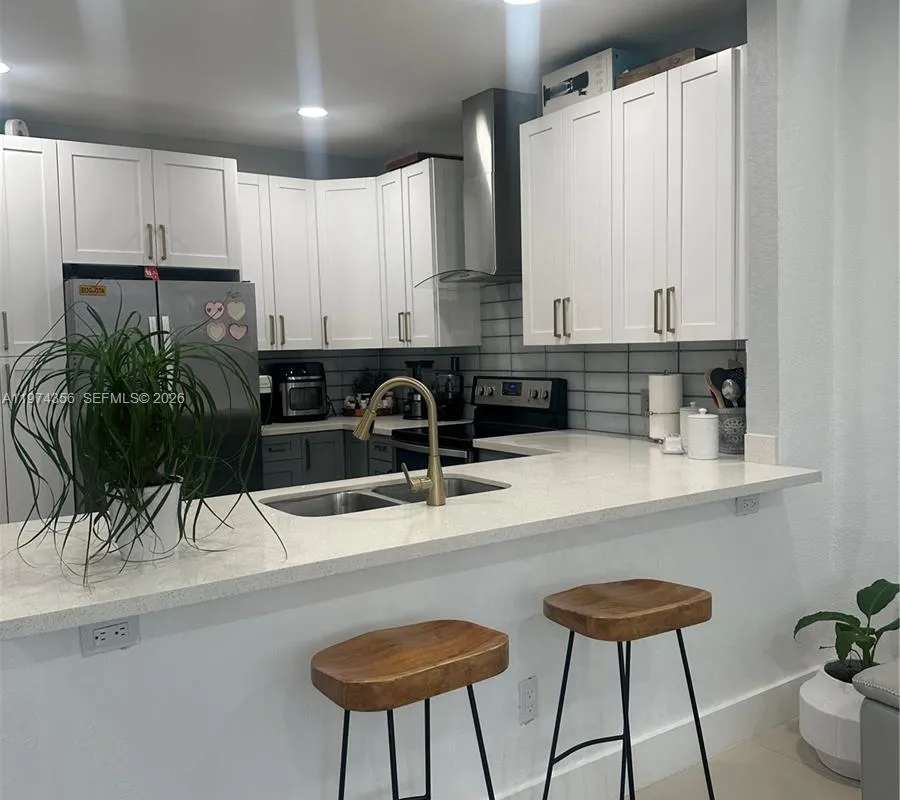 15775 SW 41st St # 68, Miramar FL 33027