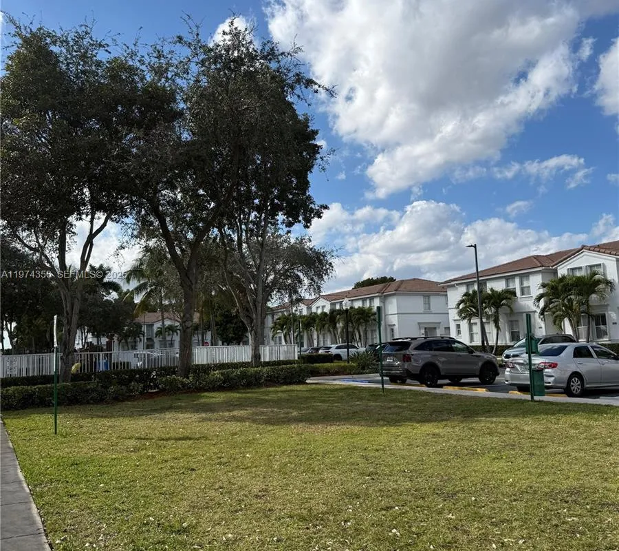 15775 SW 41st St # 68, Miramar FL 33027