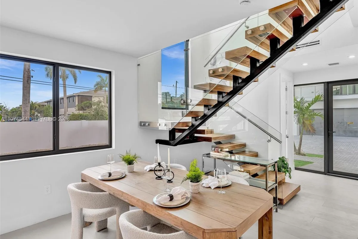 4648 SW 32ND AVE # B3, Dania Beach FL 33312