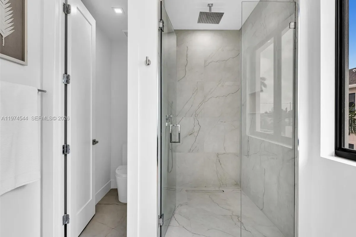 4648 SW 32ND AVE # B3, Dania Beach FL 33312