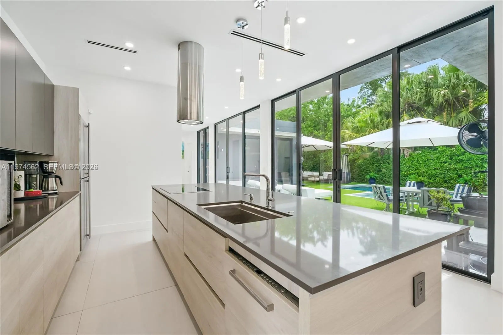 1845 NE 124th St, North Miami FL 33181