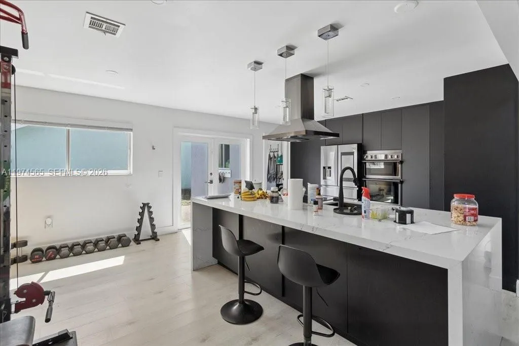 611 NW 205th Ave, Pembroke Pines FL 33029