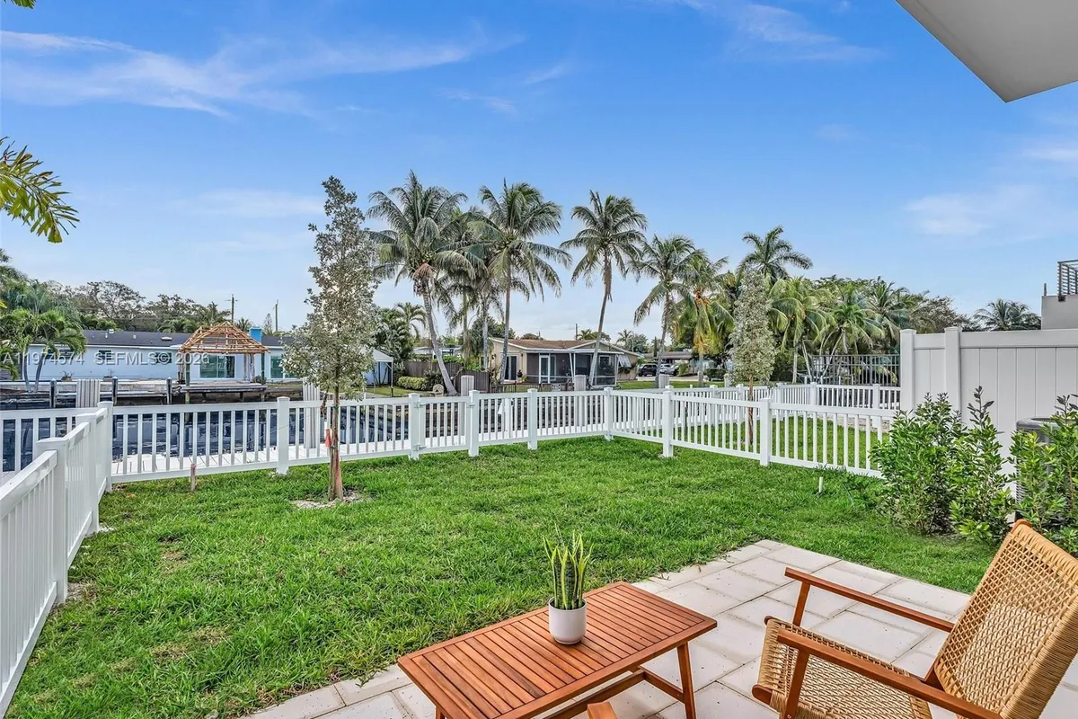 4638 SW 32ND AVE # D2, Dania Beach FL 33312