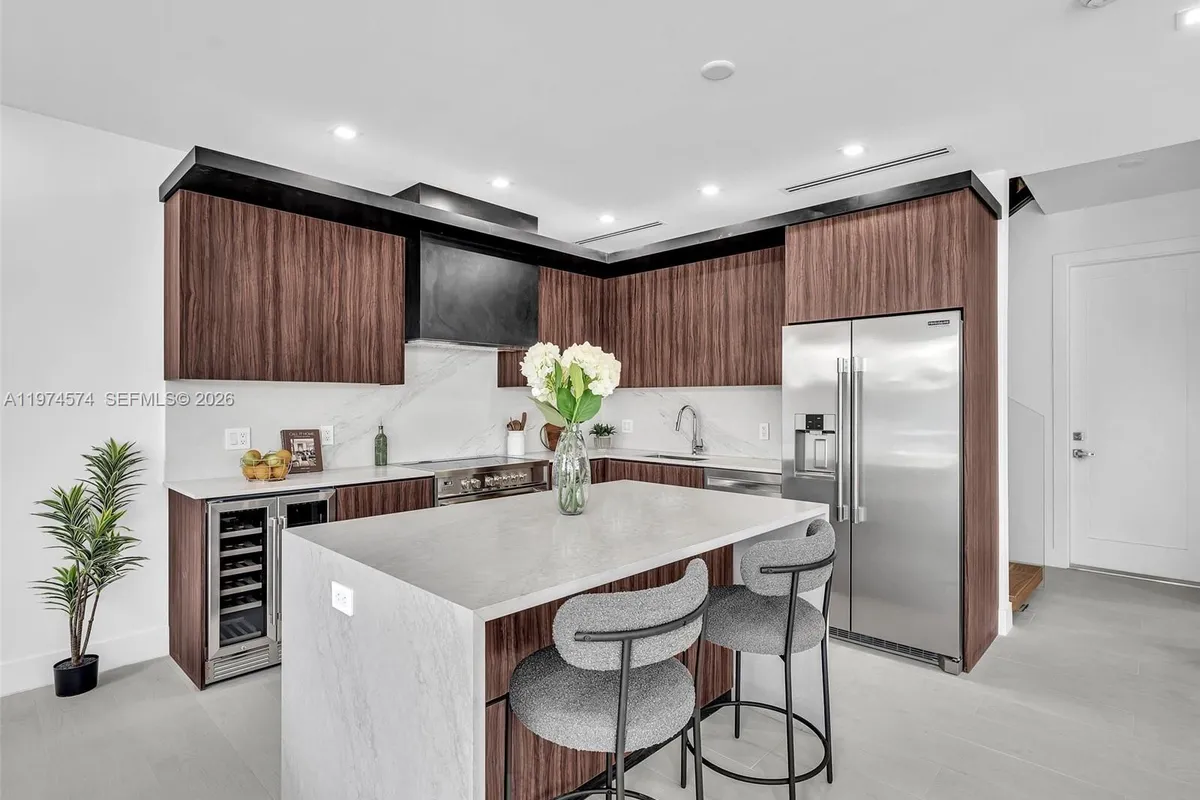 4638 SW 32ND AVE # D2, Dania Beach FL 33312