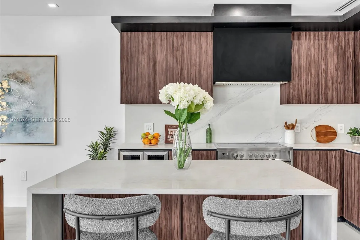 4638 SW 32ND AVE # D2, Dania Beach FL 33312