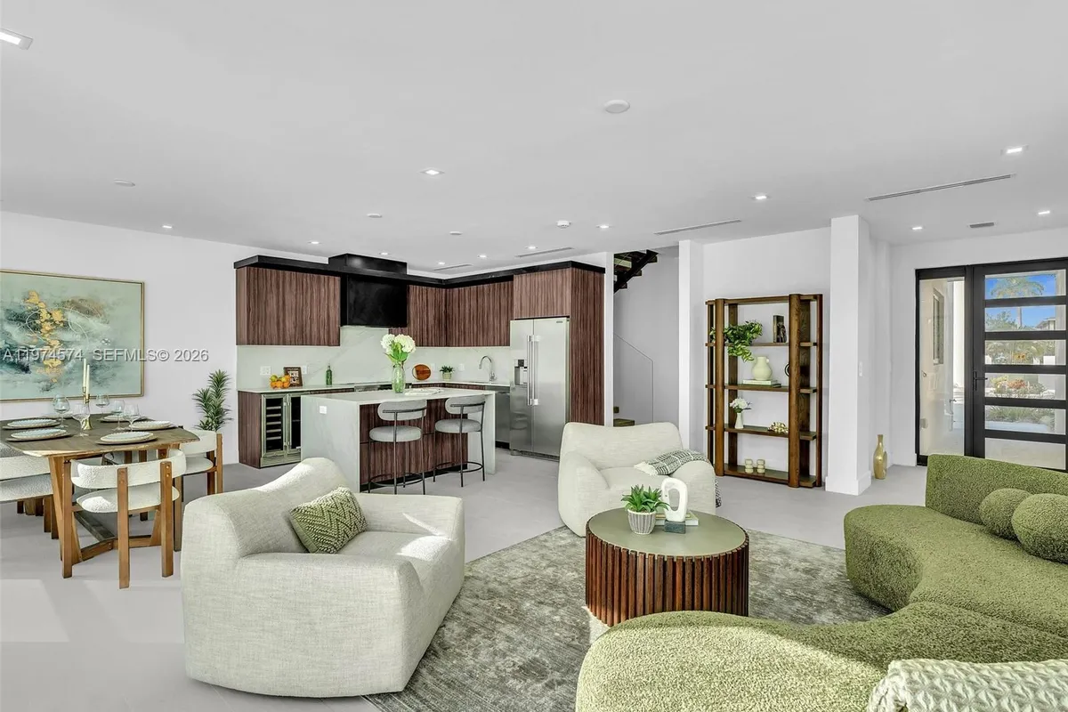 4638 SW 32ND AVE # D2, Dania Beach FL 33312