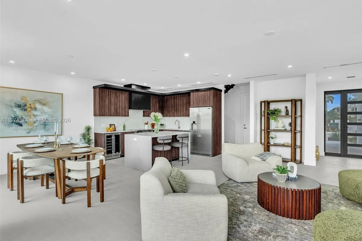 4638 SW 32ND AVE # D2, Dania Beach FL 33312