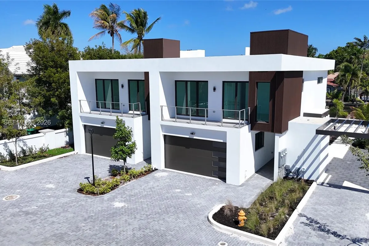 4638 SW 32ND AVE # D2, Dania Beach FL 33312