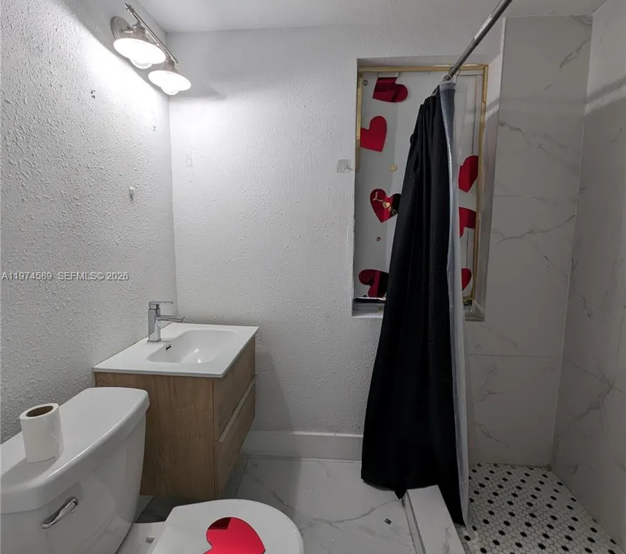 1601 NW 97th Ave, Doral FL 33172