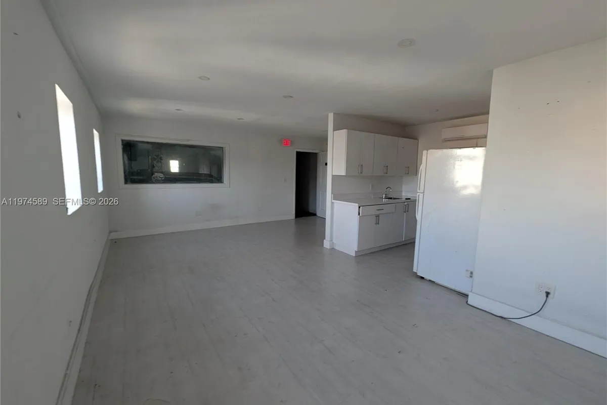 1601 NW 97th Ave, Doral FL 33172