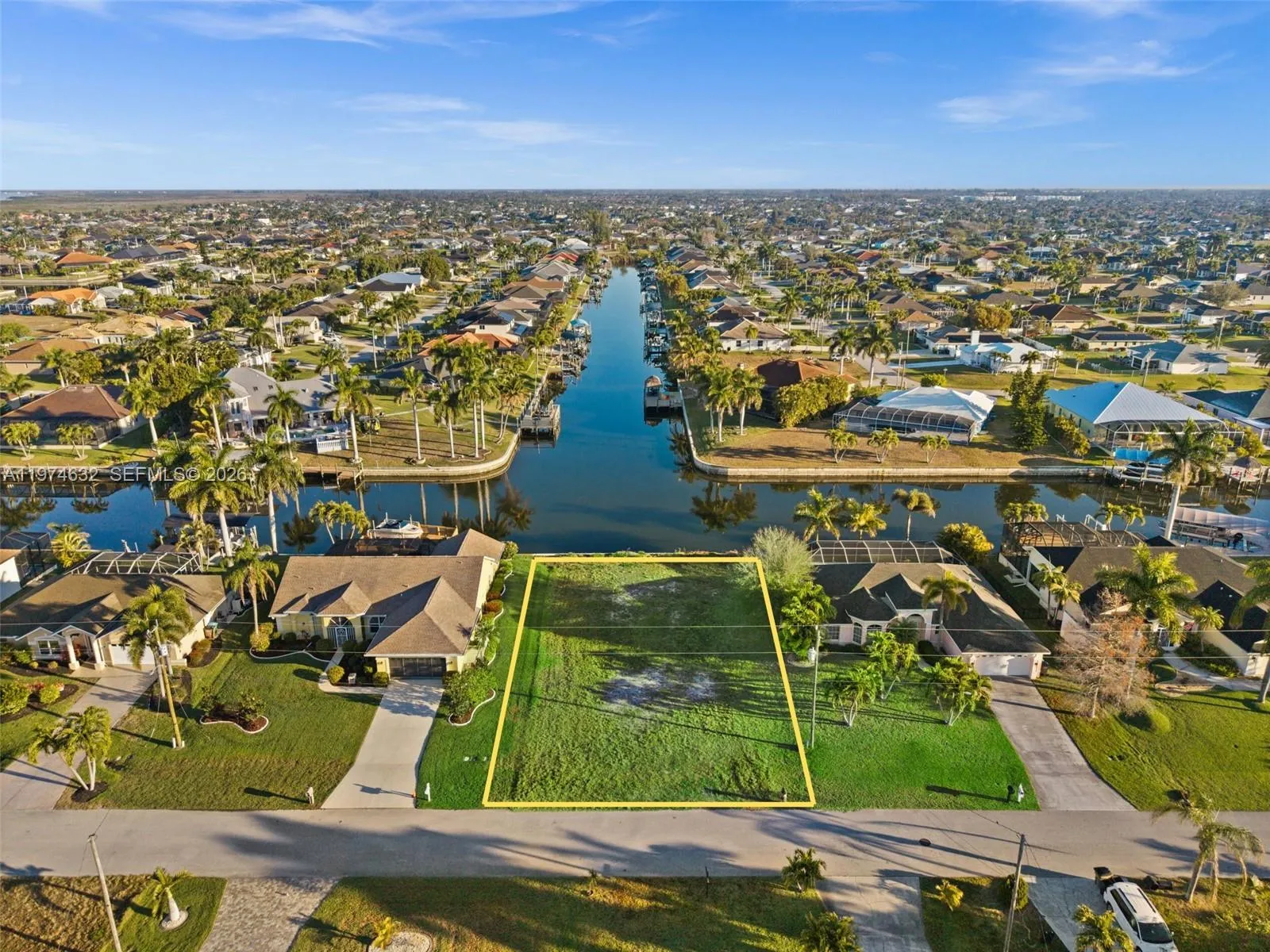 2623 SW 35th Ln, Cape Coral FL 33914