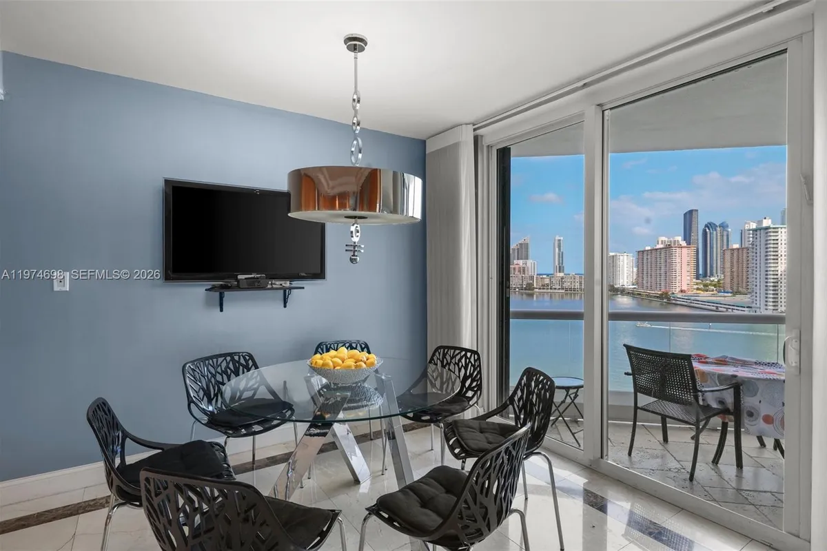 2600 Island Blvd # 1006, Aventura FL 33160