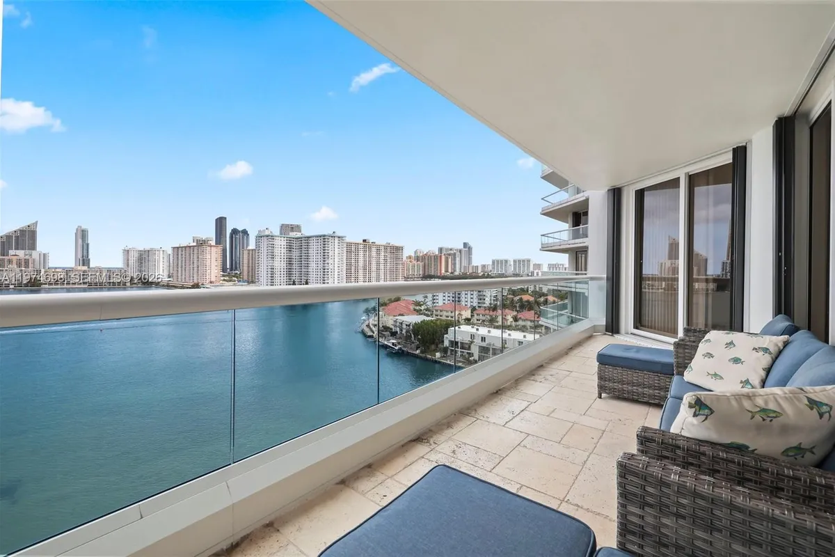 2600 Island Blvd # 1006, Aventura FL 33160